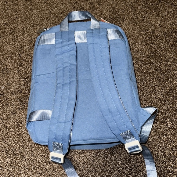 Blue cooler backpack - Picture 2 of 3